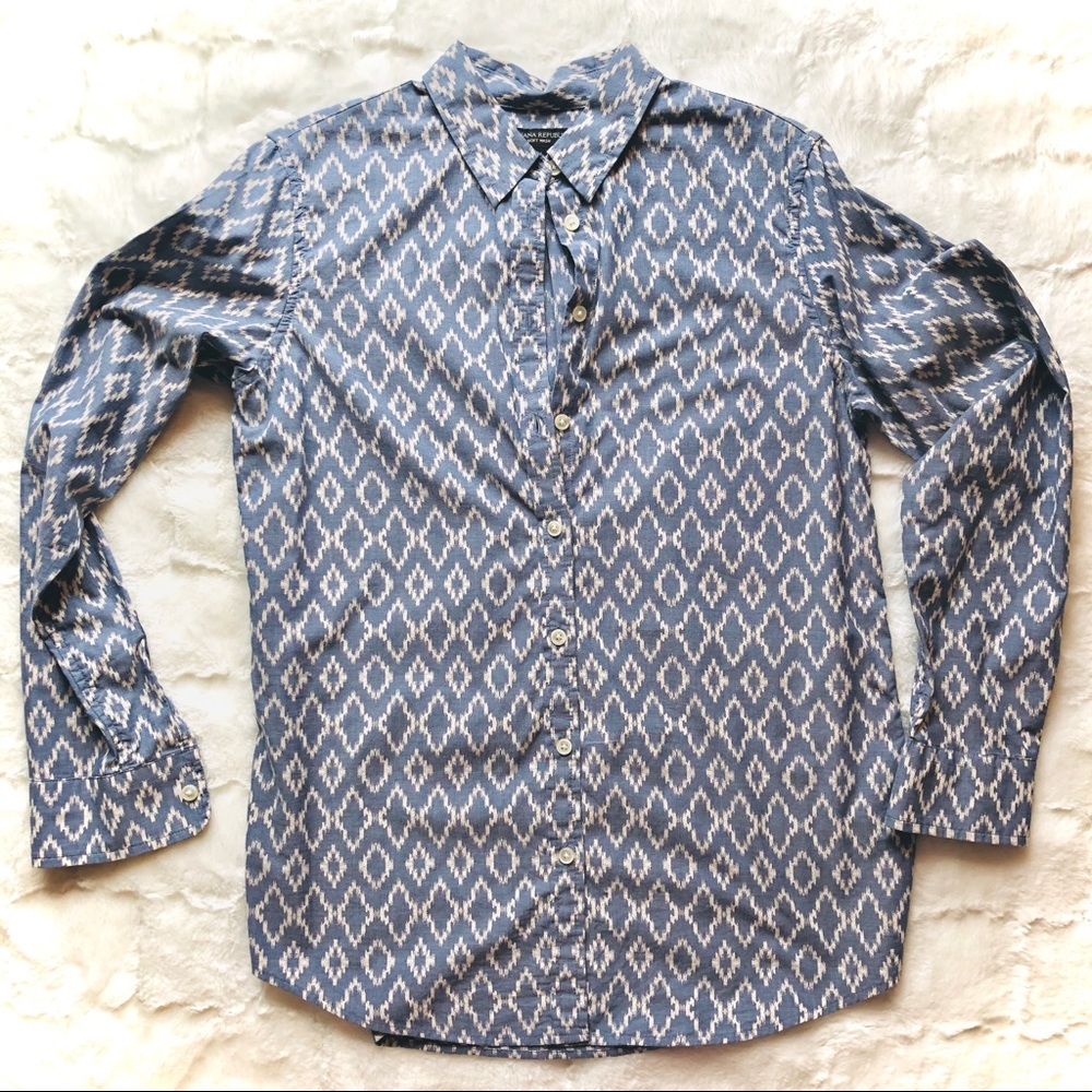 Banana Republic Soft Wash Aztec Diamond Button Up Medium
